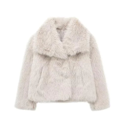 Women's Luxe Furry Jacket for Autumn and Winter