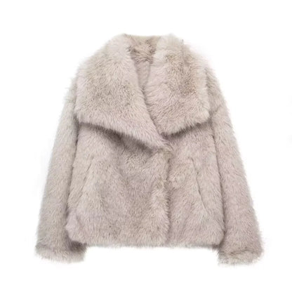 Women's Luxe Furry Jacket for Autumn and Winter